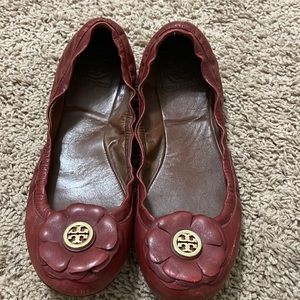 🔥Tory Burch slip on shoes size 9